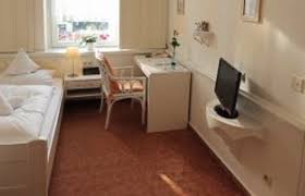 Since 2014, haus am waldsee has regularly been offering yoga classes open to all. Hotel Haus Am Walde In Bad Fallingbostel Hotel De