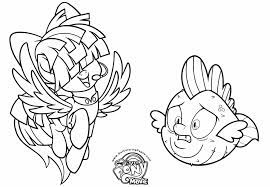 If you look closely the designing of queen pony is made along with. Pin On My Little Pony