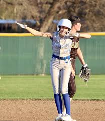 Wortham Lady Dawgs Take On Abbott and Coolidge