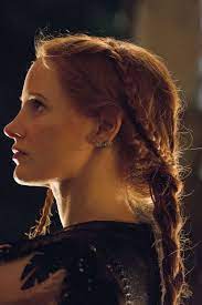 Why We Re Obsessed With The Hair Makeup In The Huntsman Winter S War Red Hair Inspiration Jessica Chastain Hair Styles