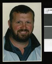 Subject Search for Portrait photographs