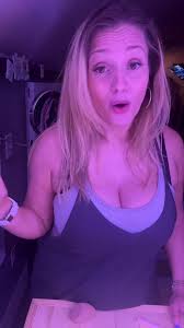 Amanda McNamee (@mack_mommie)