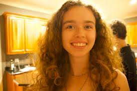 Laura Romig's Instagram, Twitter & Facebook