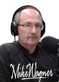 Cammie Fox's Instagram, Twitter & Facebook