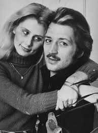 How soccer ace Frank Worthington bedded a different woman every night