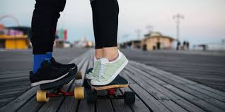 Most dating apps have pretty strict age restrictions, though, so it can be hard to find one that's actually geared towards teens. Best Dating Sites For Teens Askmen
