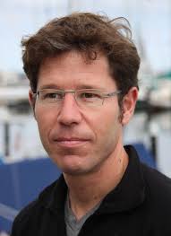 Price trends over the product life cycle and monetary policy