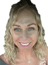 Jocelyn Cross's Instagram, Twitter & Facebook