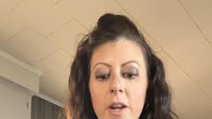 Amazon.com: BrüMate Era 44 盎司(約1.1 毫升)保溫杯,附把手和吸管| 100% 防漏保溫保溫杯,附蓋和吸管| 不鏽鋼製|  杯架友好底座| 42 盎司(約1.1 毫升) (