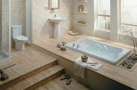 Bila kita menginginkan kamar mandi dengan bathtub maka sebaiknya perlu diketahui tentang ukuran lebar panjang bathtubya, jumlah kebutuhan air tiap kita mandi dalam bathtub dan yang terakhir adalah berapa ukuran luasan kamar mandi jika kita akan tempatkan unit bathtub. Nyamannya Relaksasi Di Kamar Mandi Berkonsep Zen Idea