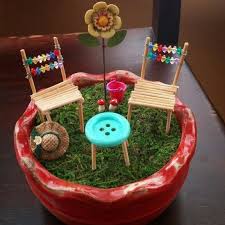 Miniatur Gartenmobel Fairy Garden Furniture Diy Furnituredisplay Miniatur Gartenmobel Fe In 2020 Fairy Garden Furniture Fairy Garden Diy Diy Garden Furniture