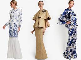 Starting today, raya will be playing in theaters and on disney+ for an extra $30 with premier access on top of your monthly subscription. 8 Designers To Wear For Raya 2017 Buro 24 7 Malaysia