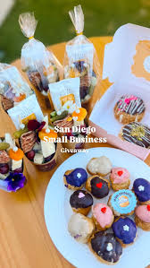 Support Small Businesses ✨ *Giveaway Closed* Let me introduce you to two  awesome small businesses in San Diego. Mon Chourie (@monchouriesd ) &  Grazing Box (@grazingboxsd ) ✨, 🌸Mon Chourie specializes ...