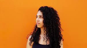 Humidity for example, is the worst enemy for your curls, which replace your defined curls with a frizzy mess. Curly Hair Frizz Control The Curly Girl Method Create Your Own Reality