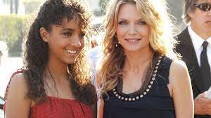 We did not find results for: Michelle Pfeiffer Und Tochter Claudia Rose