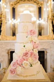 Stunning Photos Of A Practically Royal Destination Wedding In Vienna Groom Wedding Cakes Classic Wedding Cake Wedding Cake Diy Decorating