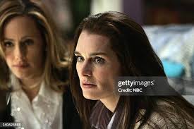 544 fotos e imágenes de alta resolución de Kim Marvel