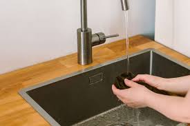 It prevents colours from running. How To Remove Vinegar Stains From Clothes And Carpet