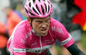 Dezember 1973 in rostock) ist ein ehemaliger deutscher radrennfahrer. Jan Ullrich Detained After Having Attacked His Neighbor Because He Wasn T Invited To His Party Cycling Today Official