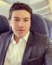 Vámonos a GUADALAJARA al bodorrio LISTA @marianardzcantu ????? #SENATORE  Party mood ON pompeo // REGGAETÓN // cobra 🐍