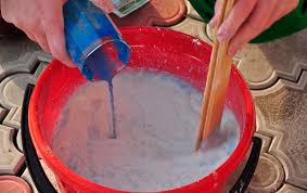 Boya badana, evi güzelleştiren en önemli dekorasyon çalışmalarından biridir. Badana Beyazlatmak Ve Nasil Beyazlatilacagini Tebesir Kirecinin Ve Yapistirici Badanalarin Nasil Cozulecegini 1 M2 Ye Kadar Kirec Tuketimini Is Icin Firca Ve Firca Secimini