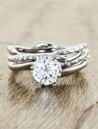 Nature Inspired Wavy Band Halo Engagement Ring Fashion Rings Country Wedding Rings Wedding Rings Vintage