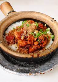 I used to love eating this stuff at the food court when i was busy being a teenager hanging out at the mall. Choong Kee Claypot Chicken Rice Damansara Jaya