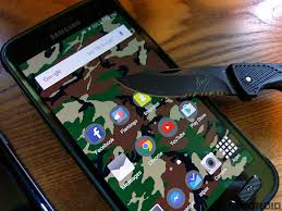Samsung Galaxy S7 Active vs Galaxy S7 ...