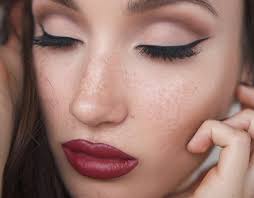 Bettina Frumboli Projects :: Photos, videos, logos, illustrations and  branding :: Behance