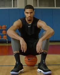 Jayson Tatum In The Nike Adapt Bb And Yeah You Re Gonna Be Able To Adjust Your Sneakers With Your Phone Jayson Tatum Nba Fashion Tatum