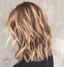 Honey Blonde Balayage And Razor Lob By Ana Rinsesalon Balayage Hair Blonde Honey Blonde Hair Honey Hair Color