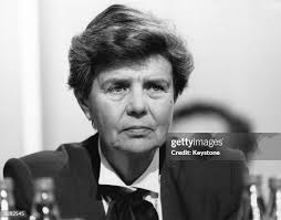 84 Janet Mary Young Stock Photos, High-Res Pictures, and Images