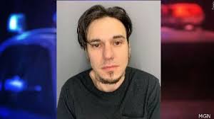 Court papers: suspect robbed $5K from bank by saying he had a bomb