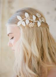 If you are looking for cute hairstyles for long hair, we have specially handpicked our favourites. 20 Creative And Beautiful Wedding Hairstyles For Long Hair Elegantweddinginvites Com Blog