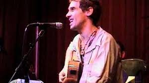 His musical style is mainly considered funk, latina, reggae, indie, latin alternative and world. Manu Chao Youtube