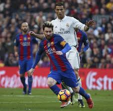 Real madrid wappen | real madrid club de futbol is responsible for this page. Real Madrid Andert Sein Wappen Fur Muslimische Fans Welt