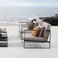 The steel is rust protected and wooden details are oiled and heat treated. Fauteuil Garden Easy Jardinchic