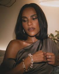 5 Cool Autumn Bobs To Inspire Your Next Haircut