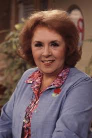 Here's What Happened to 'Everybody Love Raymond's' Doris Roberts