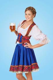 Ce déguisement femme comprend : Jeune Femme Sexy Oktoberfest Vetue D Une Robe Bavaroise Dirndl Traditionnel Servant Des Tasses De Biere Banque D Images Et Photos Libres De Droits Image 30174790