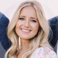 Sarah Reese's Instagram, Twitter & Facebook