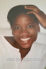 Louella Murray's Instagram, Twitter & Facebook