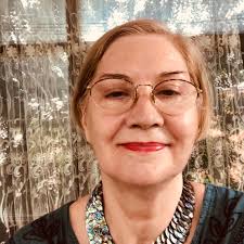 On #InternationalDayOfTheGirl, I want to pay tribute to all those women who  fought so hard and sacrificed so much so that this girl, and many like me,  had an easier path forward.