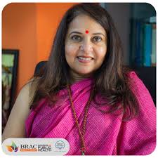 Dr Laura Reichenbach, Dean of BRAC James P Grant School of Public Health  (JPGSPH), BRAC University, joined the 19th cohort of Master of Public  Health (MPH) students for a meet-and-greet session. The