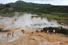 Hasil gambar untuk kawah sikidang