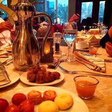 الذواقة On Twitter مطعم إيوان فندق بوتيك المشرق الرياض شارع العروبة البيوت المكتبية بوفيه الإفطار Http T Co Wykeblgh8j Http T Co Gjneiqhnmn