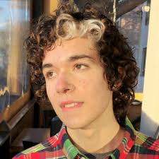 Elliot Muñoz (@elioshal) • Instagram फोटोहरू र भिडियोहरू