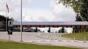 Consequently, this potential reopening could be a reality after next fall at the earliest. Majority Of Canadians Think Covid 19 U S Border Restrictions Should Lift This Year Nanos Ctv News