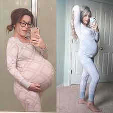 Triplets Compared To Singleton In 2020 Big Pregnant Pretty Pregnant Pregnant With Triplets Belly