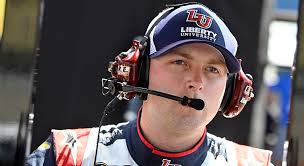 Bowman, Larson grab top-10 finishes at Michigan